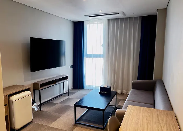 Hotel U5 Hotel